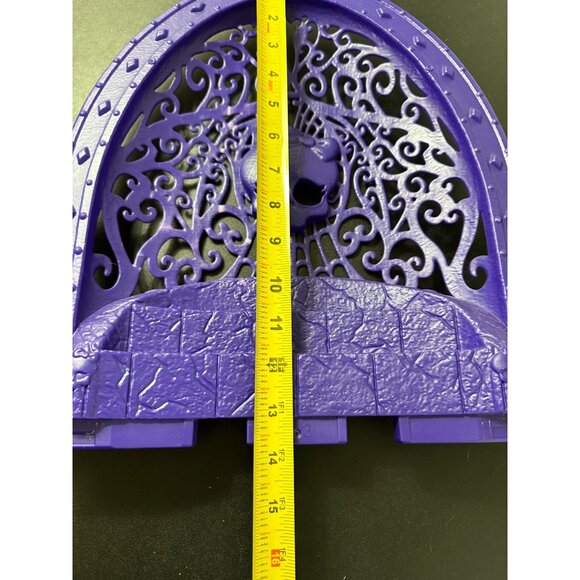 Monster High Freaky Fusion Catacombs replacement piece logo back wall and pegs - Picture 9 of 14